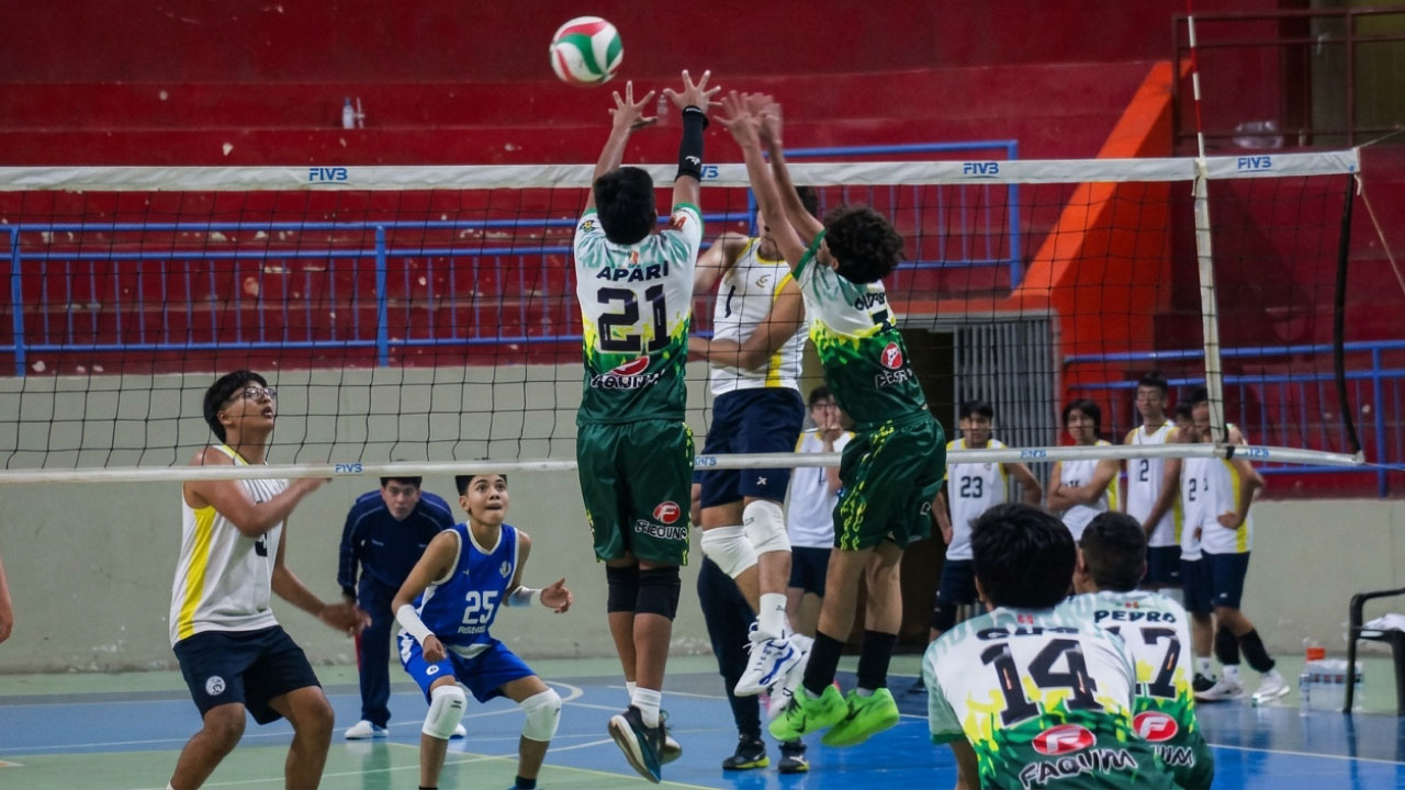 Selecciones de San Isidro, Pueblo Libre y San Sebastián celebran sus victorias en la jornada inaugural del Nacional Masculino U15 en Abancay.