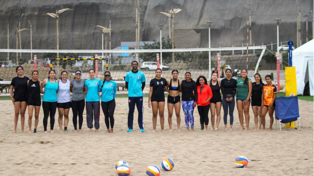 Tercera convocatoria de vóley playa para la categoría adulta en el Complejo IPD de San Miguel.